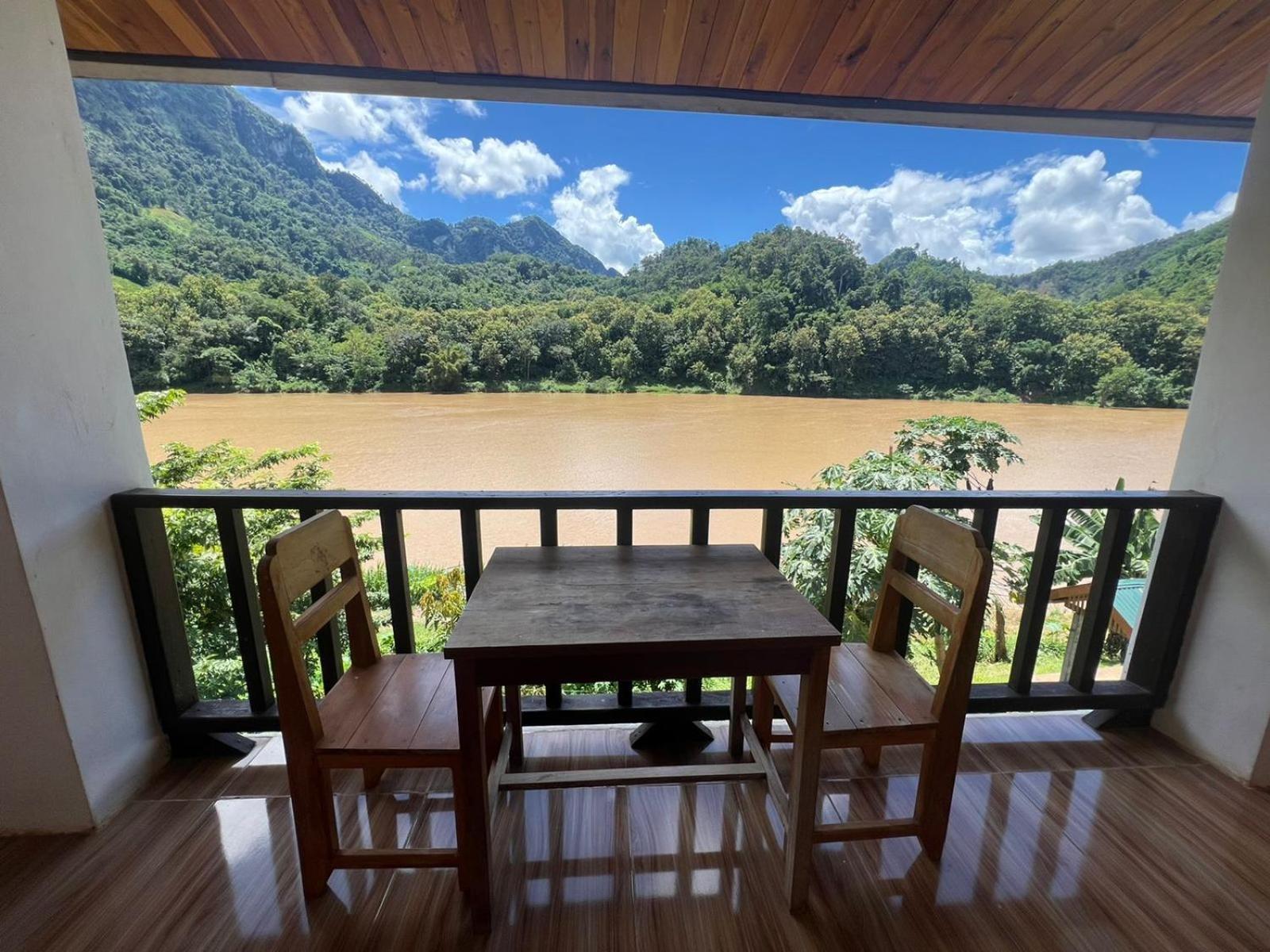 Nongkhaiw River View Nongkhiaw Esterno foto